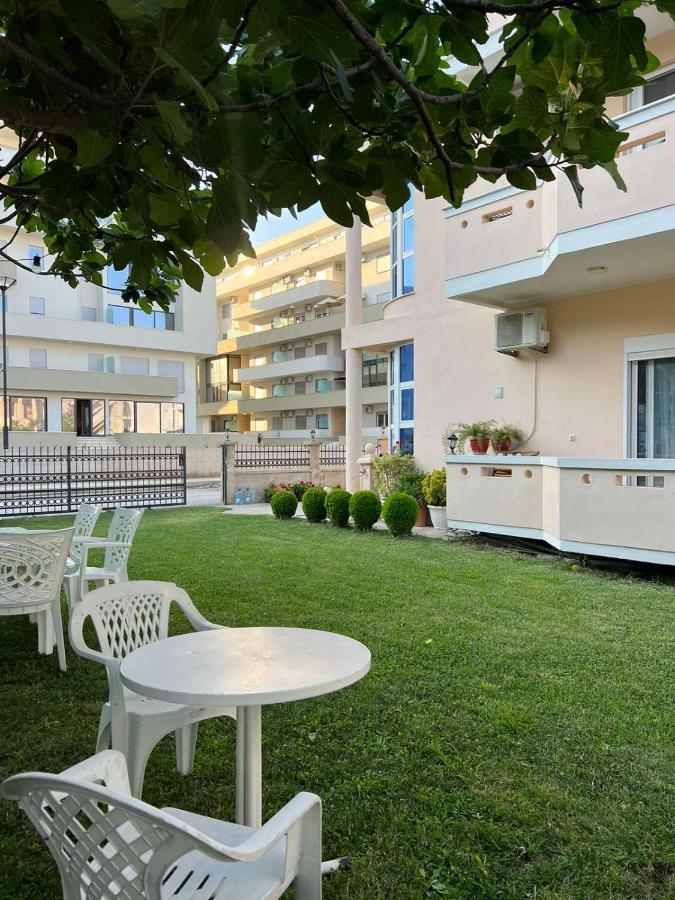 Apartments Sija Ulcinj Exterior foto